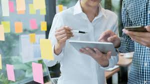 Swiss SMEs: How to Successfully Deliver a Project Without a Dedicated Team
